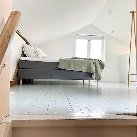 In The Middle Of Lofoten! Unique And Spacious On The Docks. شقة