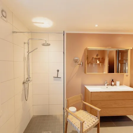 In The Middle Of Lofoten! Unique And Spacious On The Docks. Apartment Stamsund