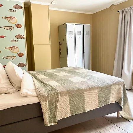 In The Middle Of Lofoten! Unique And Spacious On The Docks. Appartement *